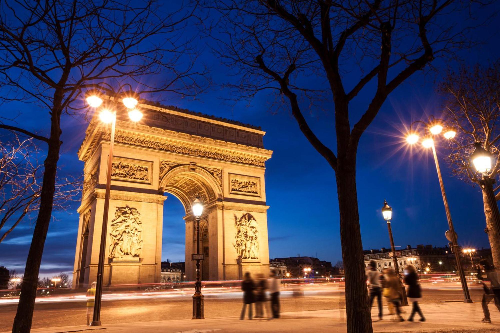 Voco Paris - Porte De Clichy By Ihg Exteriör bild